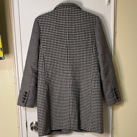BCBG Generation Black & White Houndstooth Coat Small | Lined Chic Classic - Picture 7 of 9